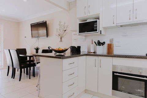 Central Wagga Self Catering Apartment - Queensland Tourism 8