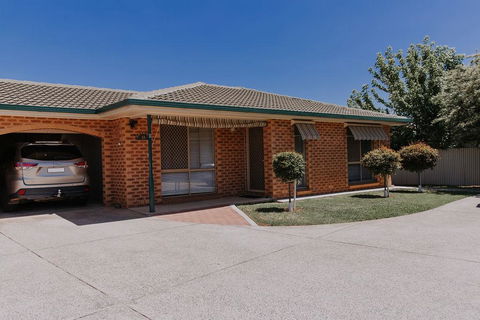 Central Wagga Self Catering Apartment - Queensland Tourism 3