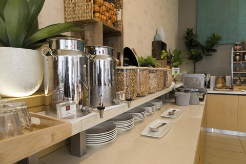 Sage Hotel Wollongong - QLD Tourism 12