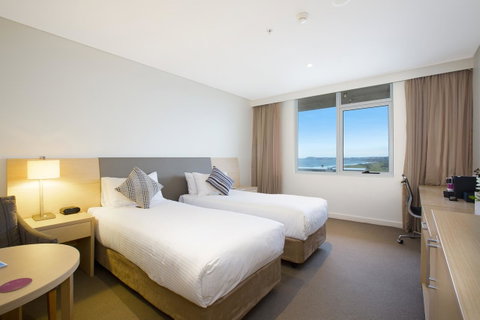 Sage Hotel Wollongong - QLD Tourism 3