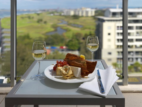 Sage Hotel Wollongong - QLD Tourism 8
