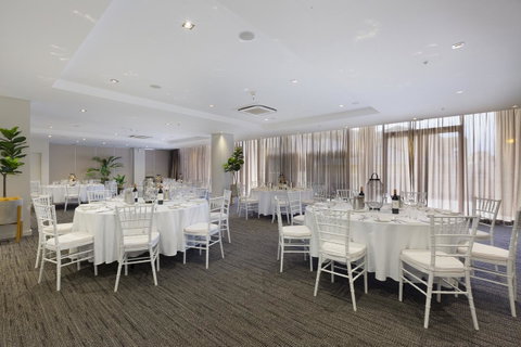Sage Hotel Wollongong - QLD Tourism 32