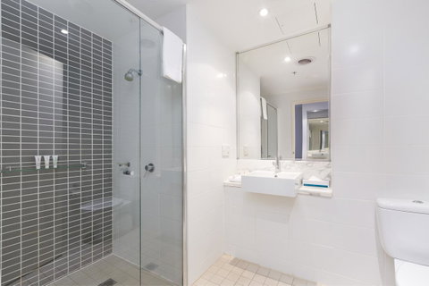 Sage Hotel Wollongong - QLD Tourism 7