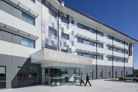 Mercure Newcastle Airport - Queensland Tourism 2