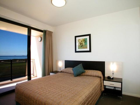 Best Western City Sands - QLD Tourism 1