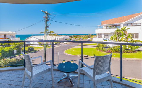 The Cove Yamba - QLD Tourism 0
