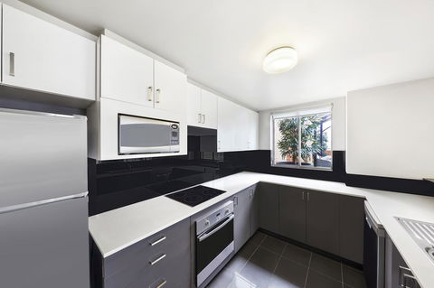 Adina Apartment Hotel Sydney Surry Hills - Queensland Tourism 11