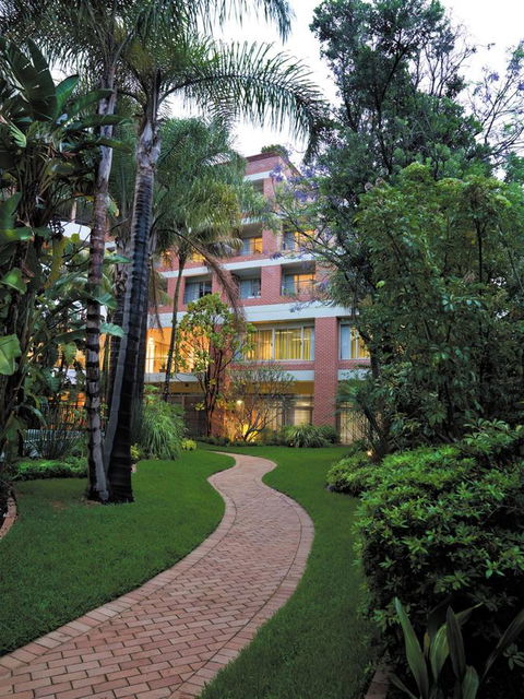 Adina Apartment Hotel Sydney Surry Hills - Queensland Tourism 5