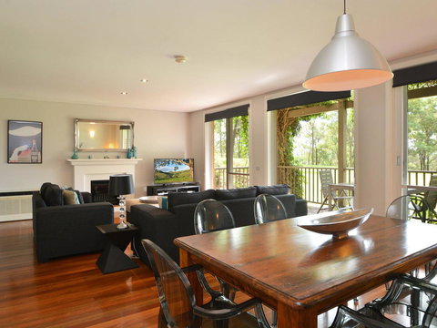 Villa 3br Margarita Villa Located Within Cypress Lakes Resort - QLD Tourism 11