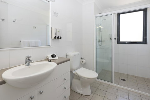 Leisure Inn Spires - QLD Tourism 8