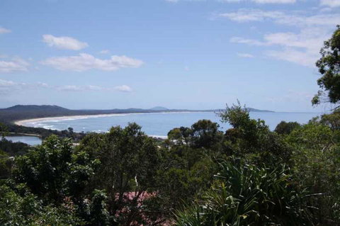 Coastwatch, 26 Comara Terrace - QLD Tourism 0