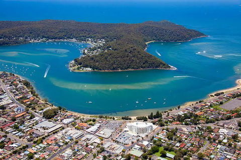 BookerBay Retreat! - QLD Tourism 1