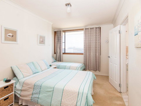 Shoreline 7 - QLD Tourism 5