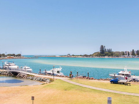 Shoreline 7 - QLD Tourism 3