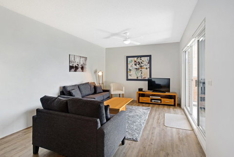 Victoria Parade, Kiah, Unit 10, 53 - QLD Tourism 2