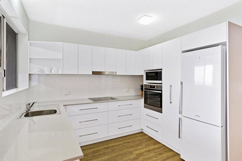 Victoria Parade, Kiah, Unit 10, 53 - QLD Tourism 4