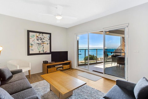 Victoria Parade, Kiah, Unit 10, 53 - QLD Tourism 1