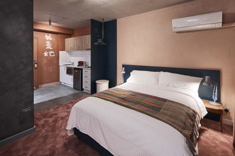 The Collectionist Newtown - Queensland Tourism 25