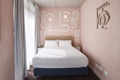 The Collectionist Newtown - Queensland Tourism 23