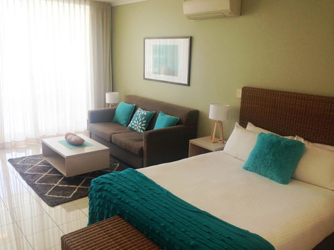 BASE Holidays - Ettalong Beach Premium Apartments - QLD Tourism 34
