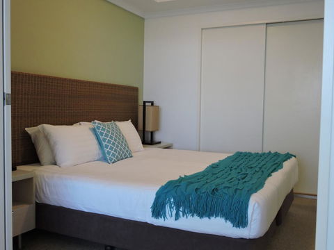 BASE Holidays - Ettalong Beach Premium Apartments - QLD Tourism 15