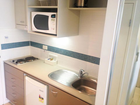 BASE Holidays - Ettalong Beach Premium Apartments - QLD Tourism 25