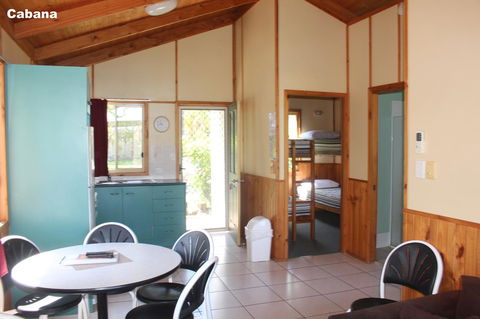 Lani\'s Holiday Island - QLD Tourism 32