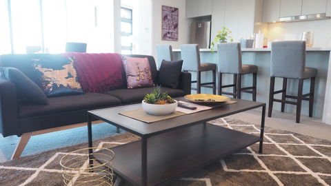 SkyGarden Sydney Olympic Park 3 & 4 Bedroom City View - Queensland Tourism 9