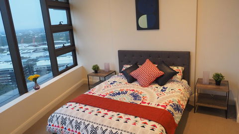 SkyGarden Sydney Olympic Park 3 & 4 Bedroom City View - Queensland Tourism 8
