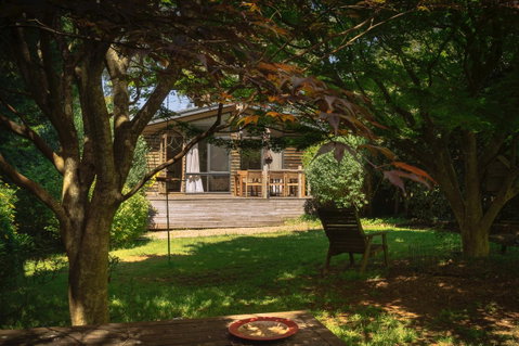 Lark Cottage - QLD Tourism 24