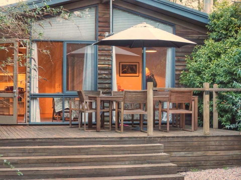 Lark Cottage - QLD Tourism 13