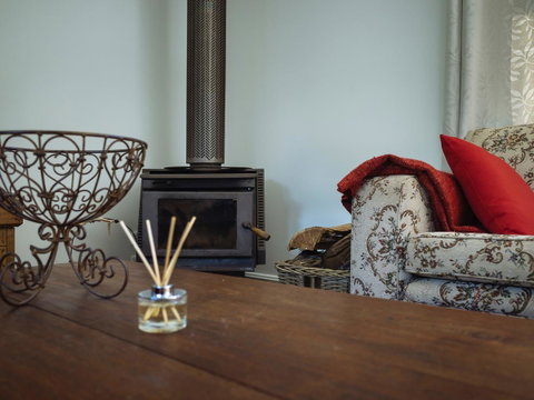 Lark Cottage - QLD Tourism 29