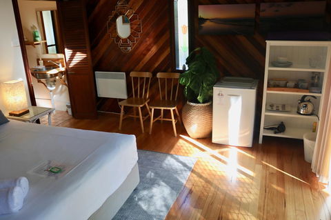 A Beach House At Byron - QLD Tourism 34