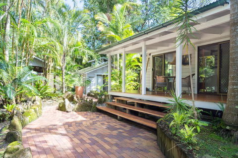 A Beach House At Byron - QLD Tourism 37