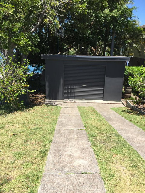 Swan Bay Hideaway - QLD Tourism 15