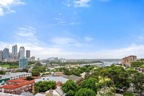 Lower Bridge And Sails - Executive 2BR Darlinghurst Apartment With Balcony And Rooftop Views - Queensland Tourism 13