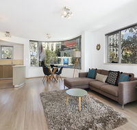Lower Bridge and Sails - Executive 2BR Darlinghurst Apartment with Balcony and Rooftop Views - Queensland Tourism
