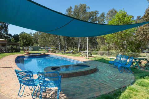 Corowa Bindaree Holiday Park - Queensland Tourism 6