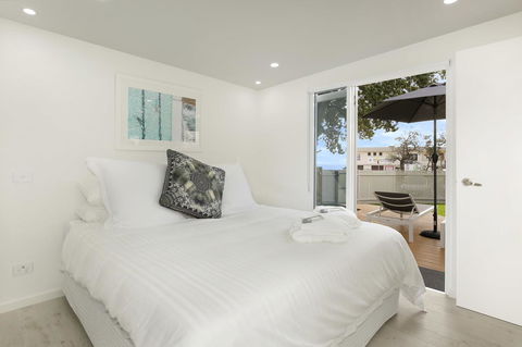 The Beach House North Wollongong - Queensland Tourism 12