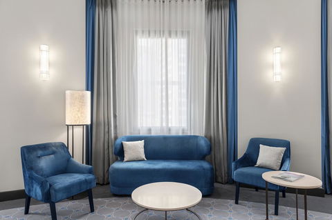 Radisson Blu Plaza Hotel Sydney - QLD Tourism 24