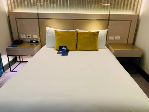 Radisson Blu Plaza Hotel Sydney - QLD Tourism 36
