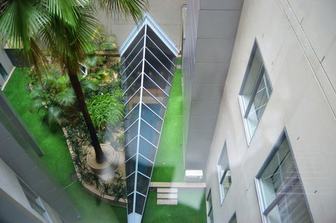Radisson Blu Plaza Hotel Sydney - QLD Tourism 42