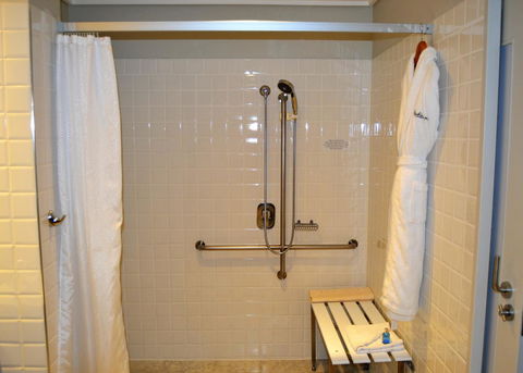 Radisson Blu Plaza Hotel Sydney - QLD Tourism 34
