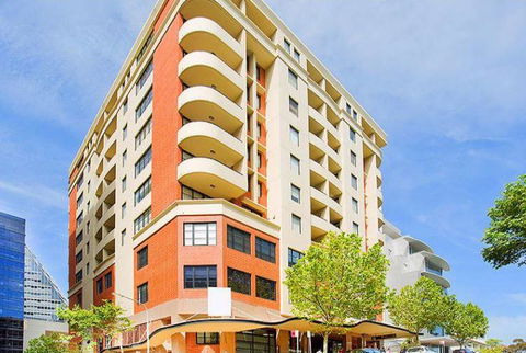 Wyndel Apartments - Apex North Sydney - QLD Tourism 21