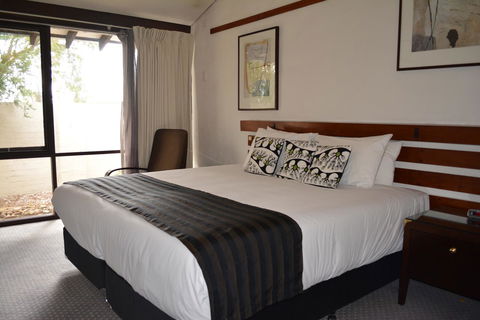 The Apple Inn - QLD Tourism 11