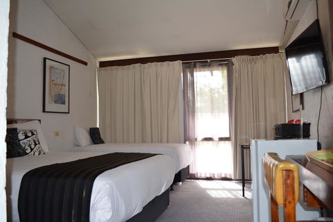The Apple Inn - QLD Tourism 34