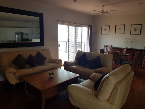 Squid\'s Ink Motel - QLD Tourism 10