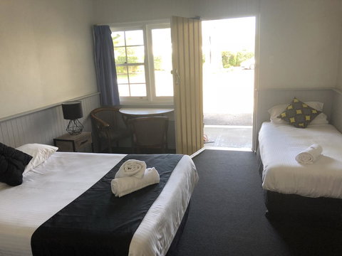 Squid\'s Ink Motel - QLD Tourism 41