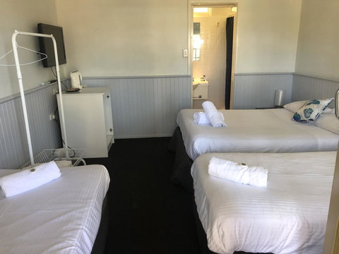 Squid\'s Ink Motel - QLD Tourism 30