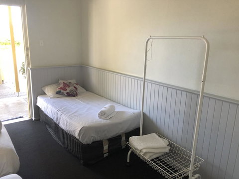 Squid\'s Ink Motel - QLD Tourism 32